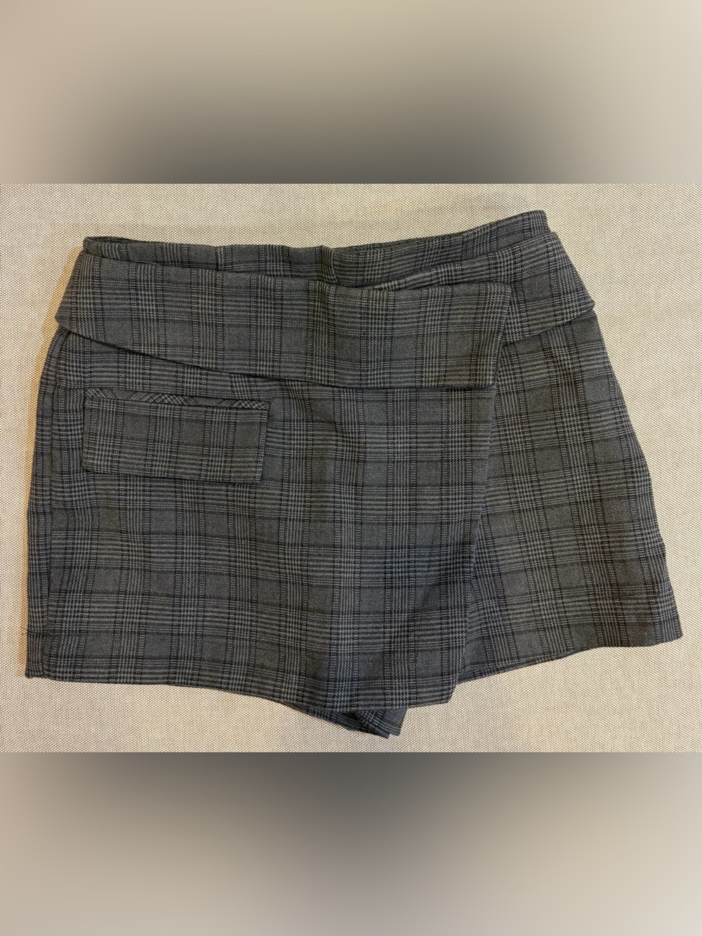 Forever 21 wrap front mini skort